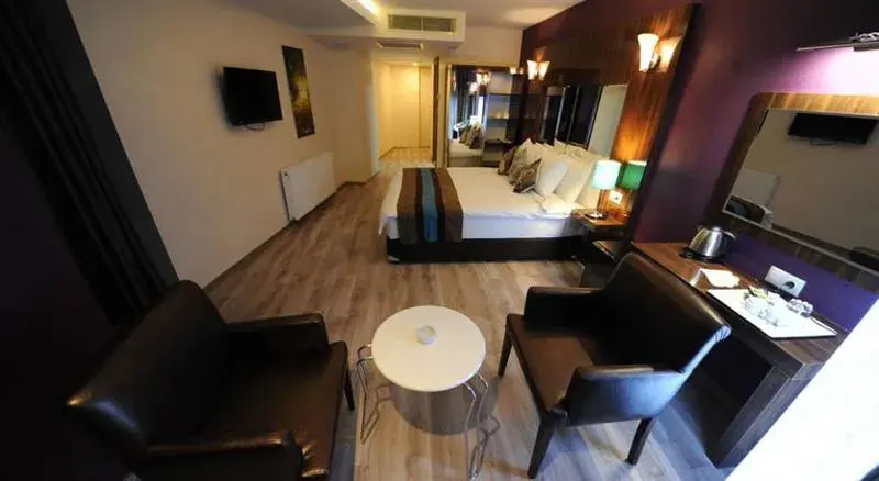 Yücel Hotel 13
