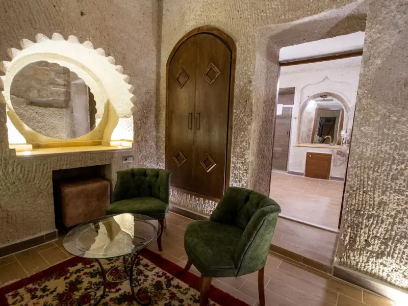 Mesken Cave Suites 9