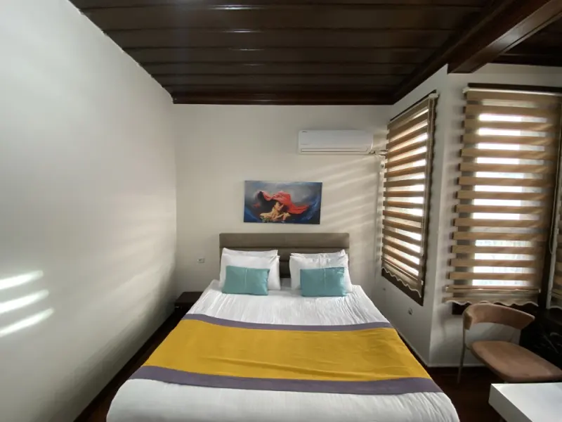 Güner Hotel 11