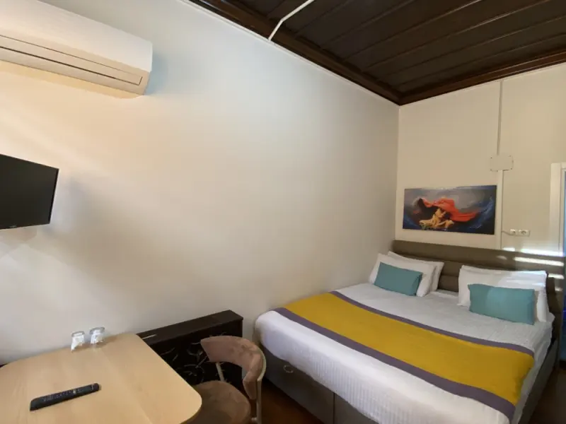 Güner Hotel 12