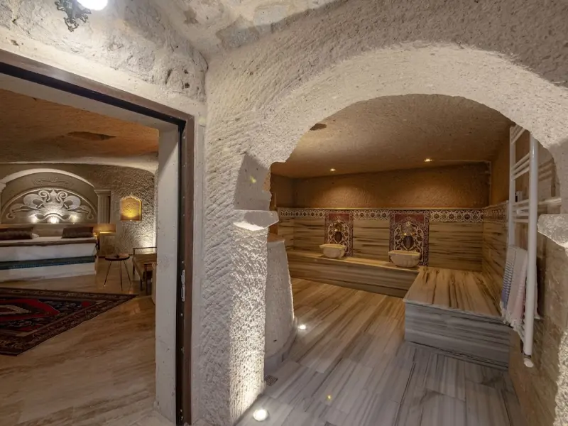 Farmer Cave House 29