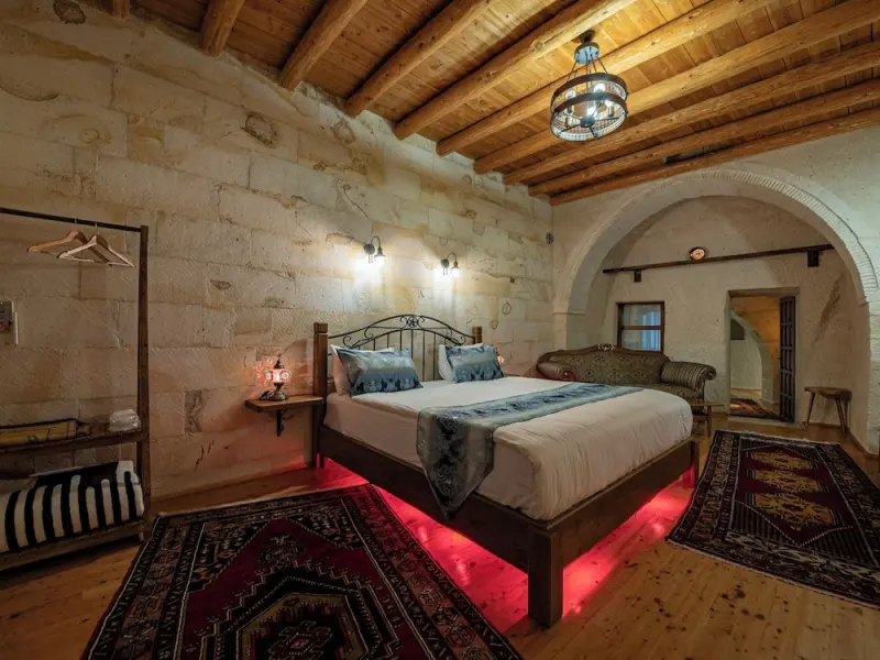 Farmer Cave House 32