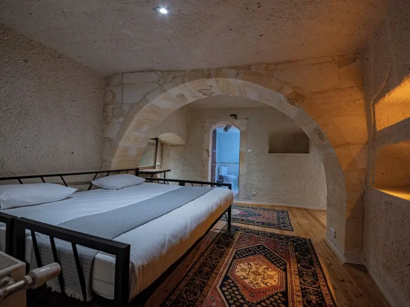 Farmer Cave House 35