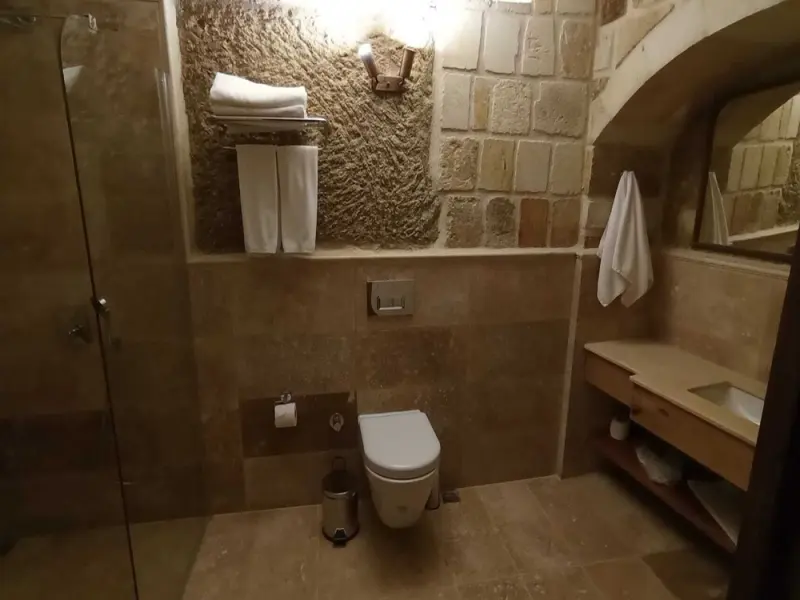 Evanthia Cave Suites 22