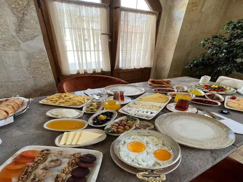 Evanthia Cave Suites 28