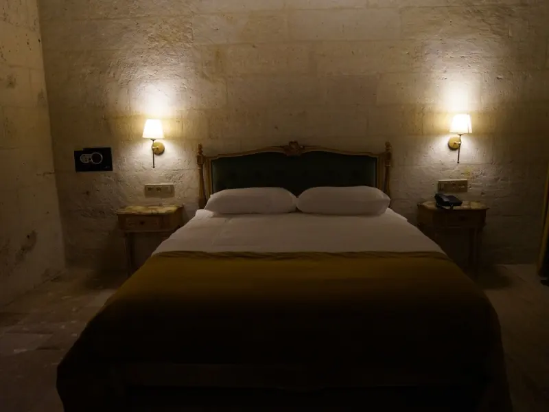 Evanthia Cave Suites 34