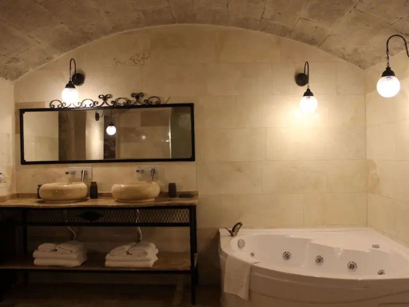 Kayra Cave Suites 8