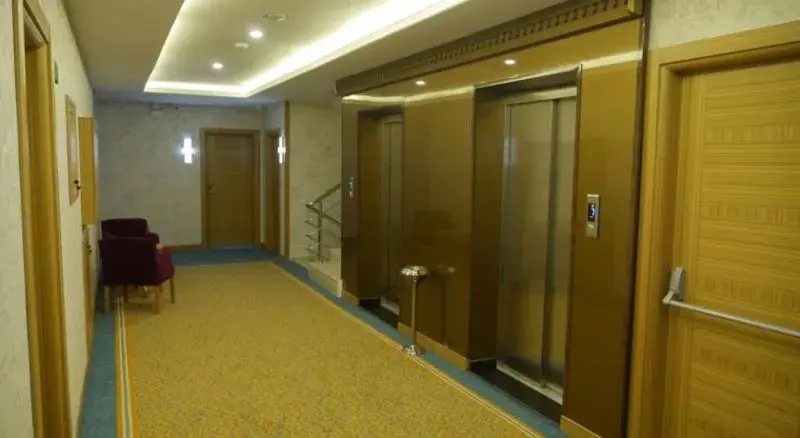 Tasar Royal Hotel 12