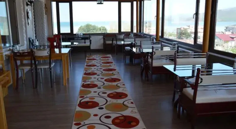 Otel Dinç 12