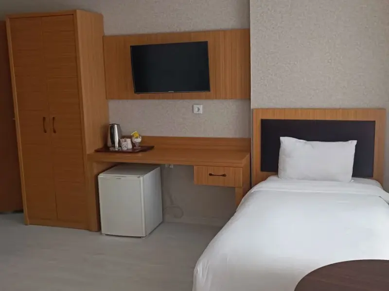 Otel Dinç 13