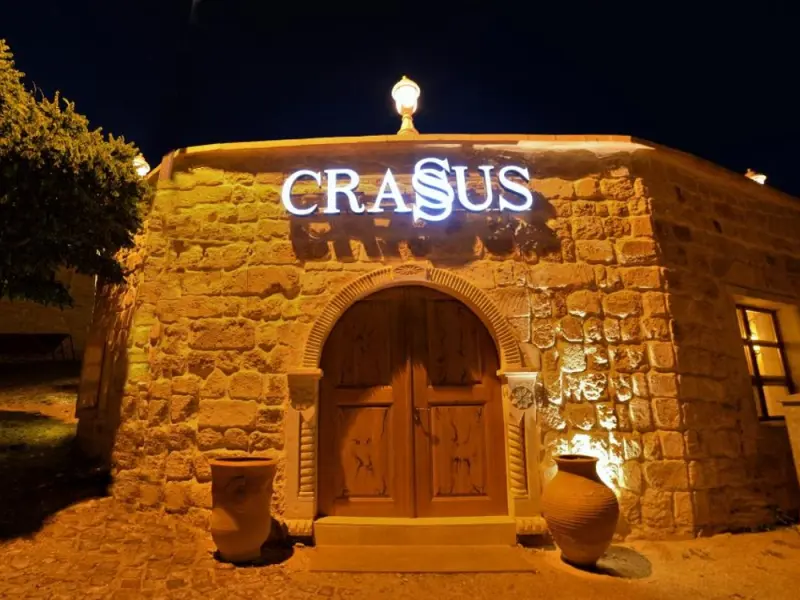 Crassus Cave Hotel 4