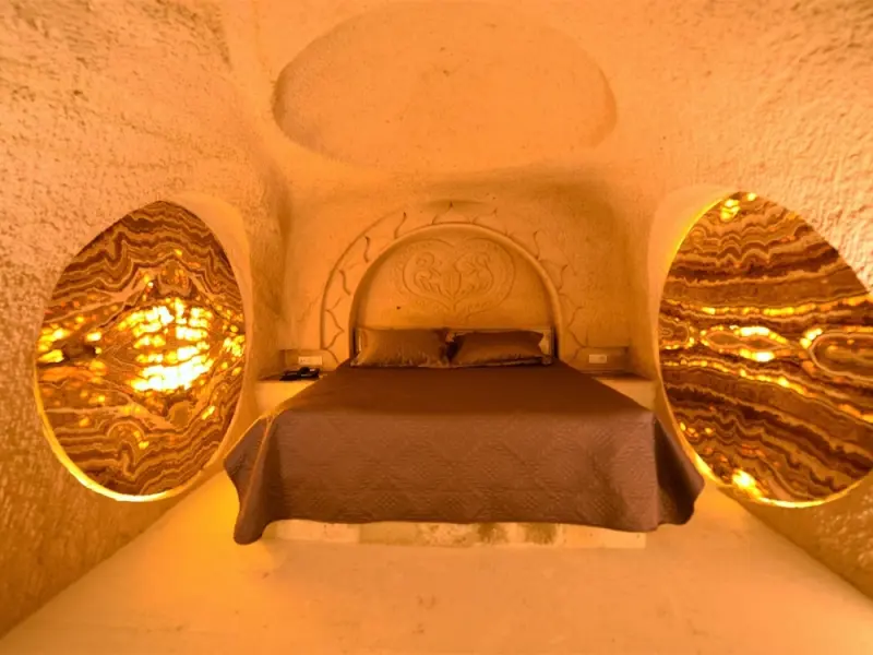 Crassus Cave Hotel 10