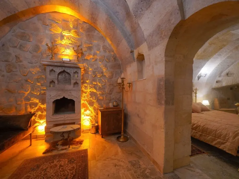Serenus Cave Suites 22