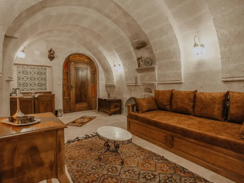 Serenus Cave Suites 31