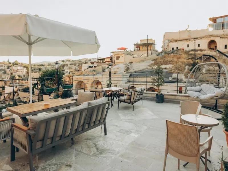 Serenus Cave Suites 41