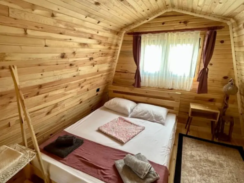 Orange Garden Bungalow 20