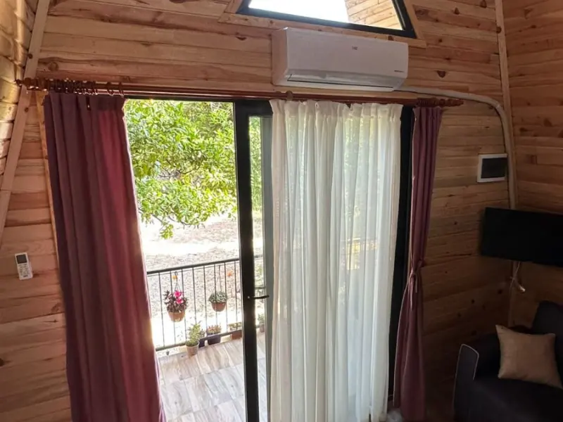 Orange Garden Bungalow 25