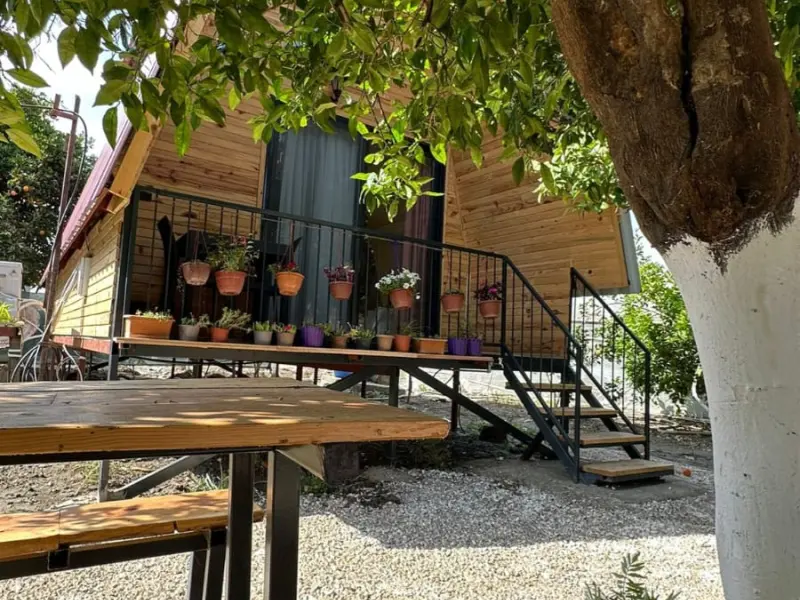 Orange Garden Bungalow 10