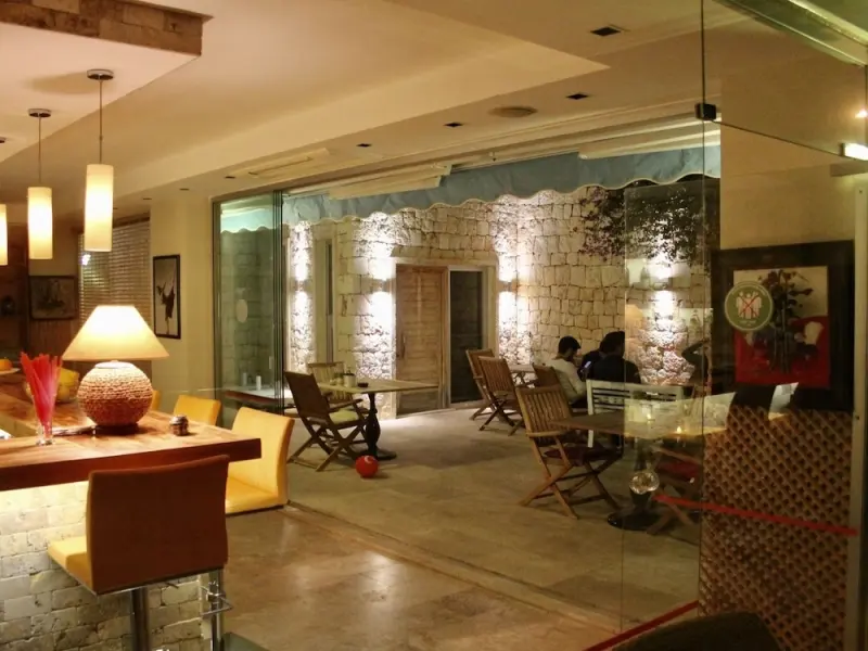 Saylam Suites 13