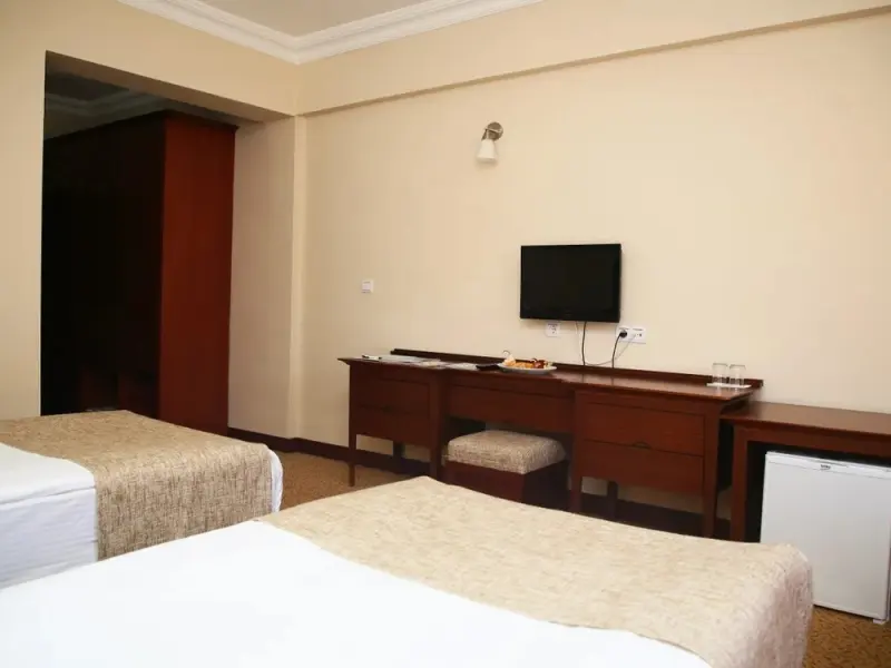 West Davraz Hotel 13
