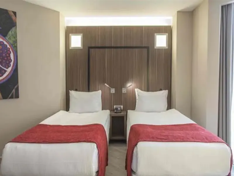 Ramada Encore By Wyndham İzmir 12