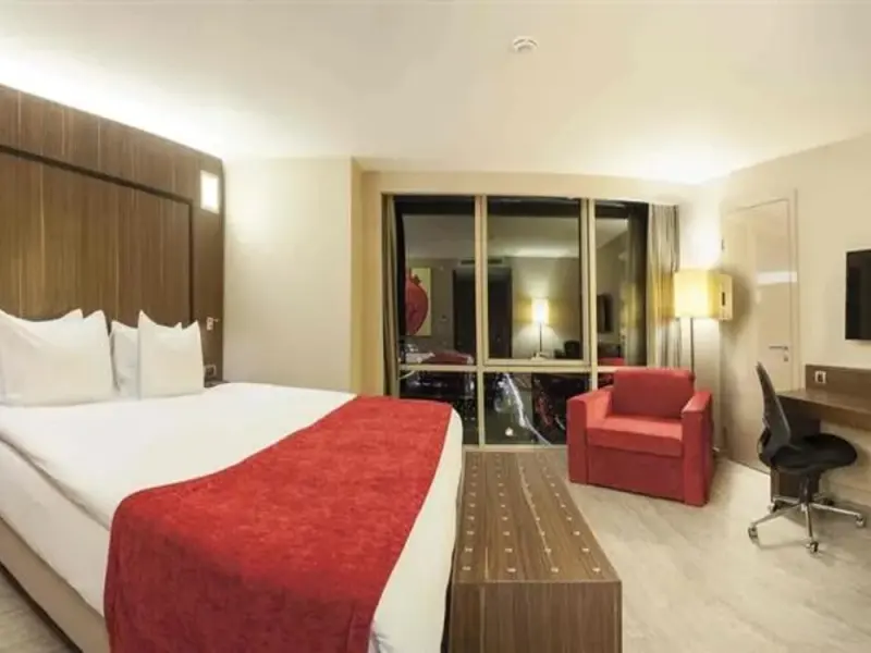 Ramada Encore By Wyndham İzmir 16
