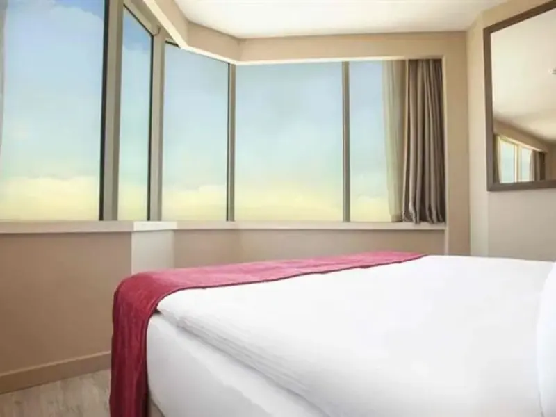 Ramada Encore By Wyndham İzmir 19