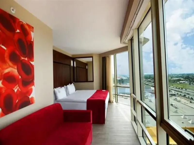 Ramada Encore By Wyndham İzmir 2