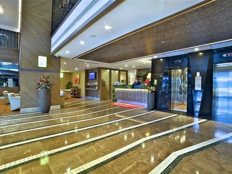 Ramada by Wyndham Istanbul Old City 1