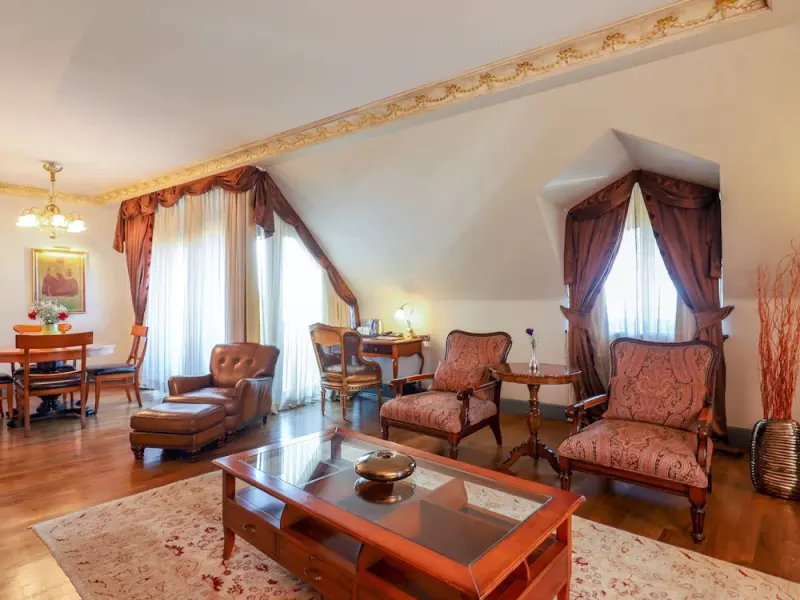 Palazzo Donizetti Hotel 4