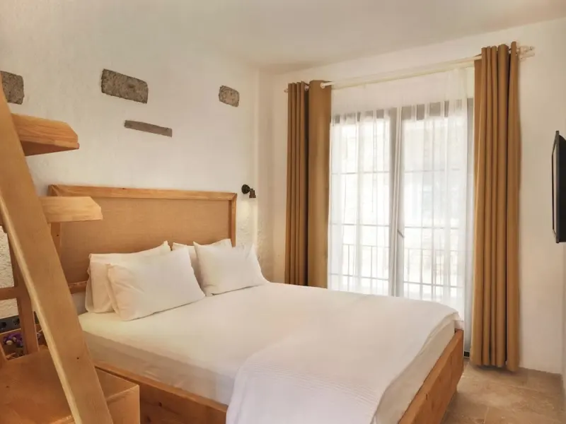 Armel Alaçatı (+12 Adult Only) 14
