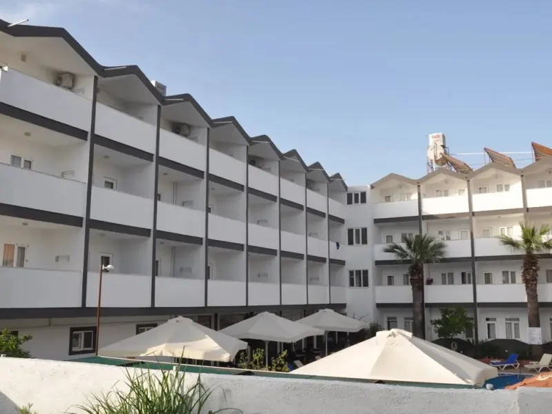 Side Spring Hotel 3