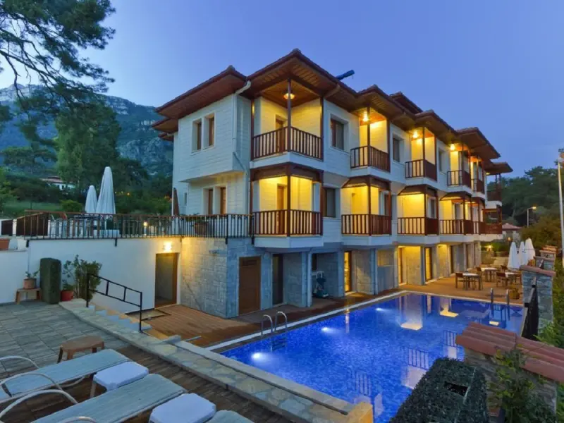 Summer Otel 7