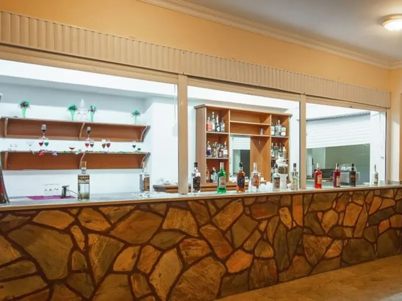 Larissa Inn Hotel 13