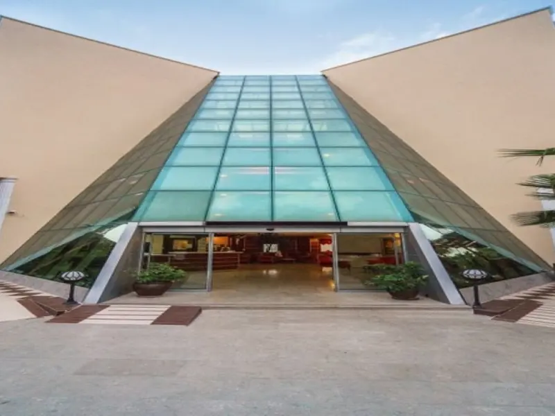 Larissa Inn Hotel 17