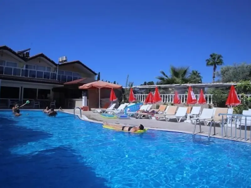 Sayanora Hotel 4