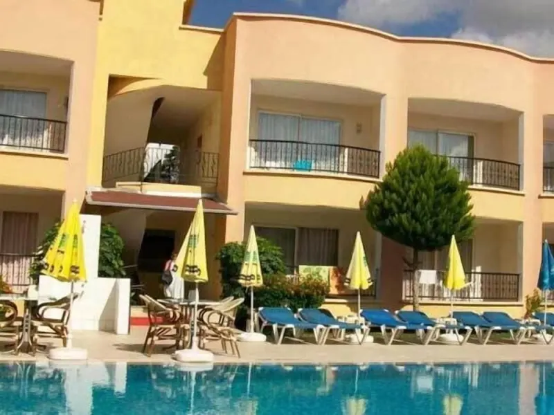 Sayanora Hotel 6