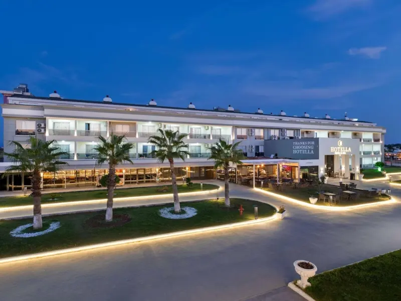Hotella Resort & Spa 1