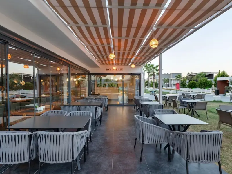 Hotella Resort & Spa 9