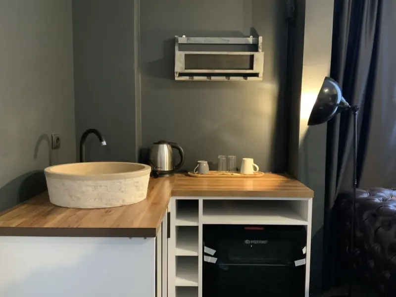 Eva Otel 33