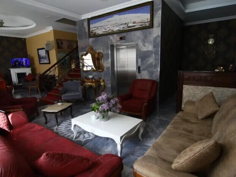 Hotel Kent Ani 9