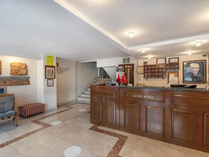 Şehir Hotel 8
