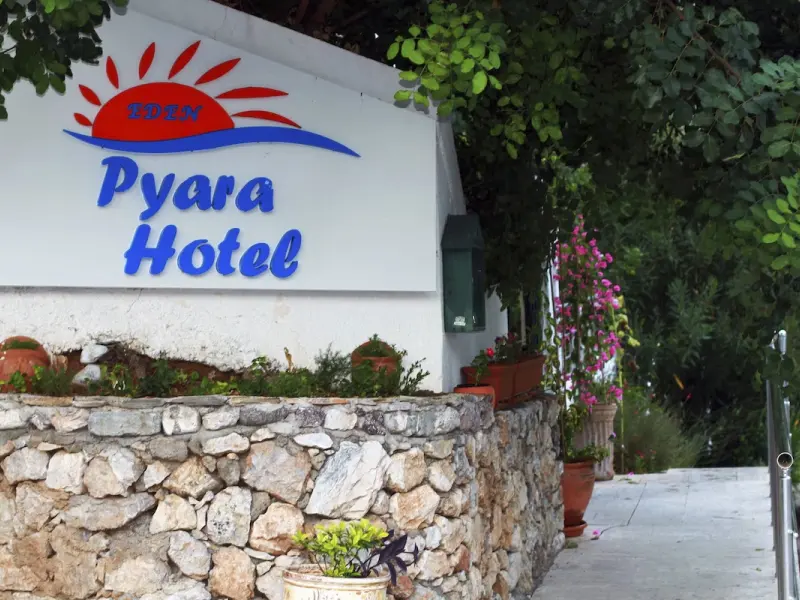 Eden Pyara Hotel 11