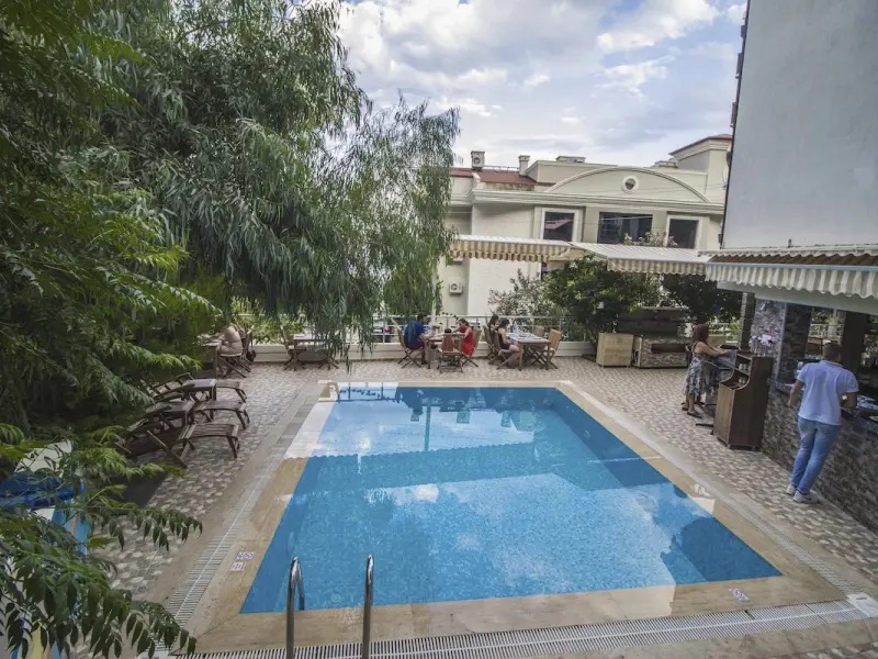 Eden Pyara Hotel 17