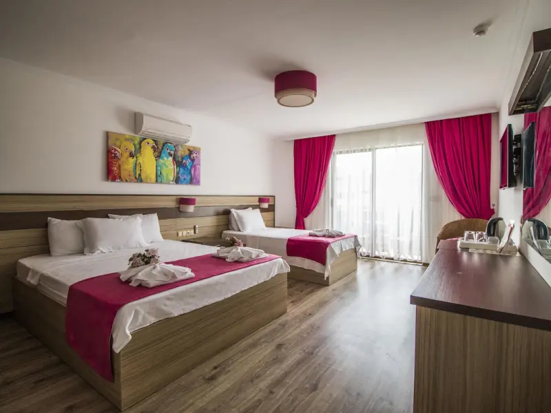 Eden Pyara Hotel 5