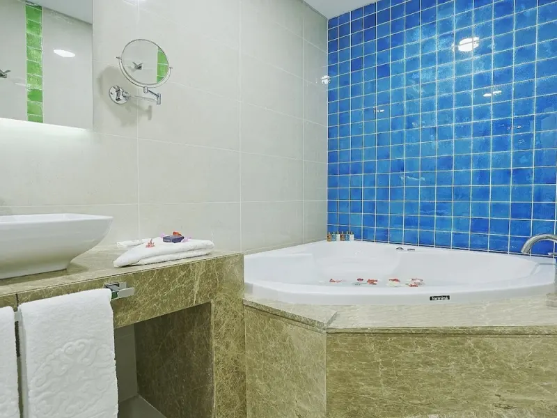 The Grand Mira Business Hotel 12