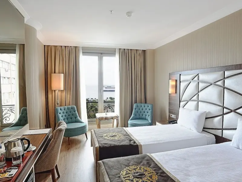 The Grand Mira Business Hotel 16