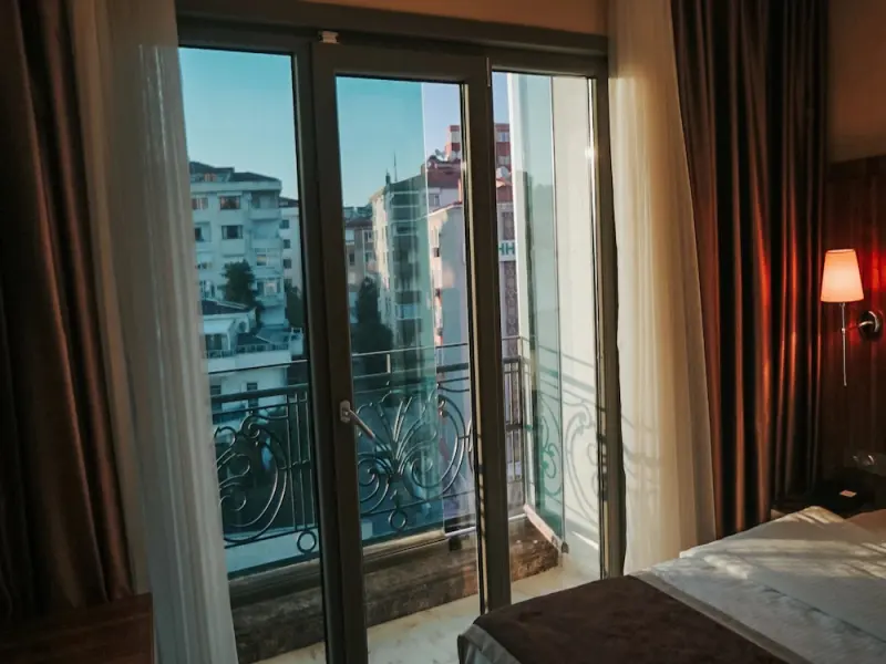 The Grand Mira Business Hotel 19