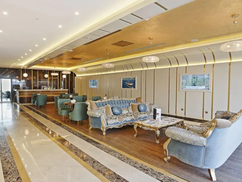 The Grand Mira Business Hotel 2