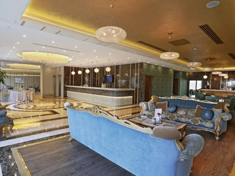 The Grand Mira Business Hotel 3